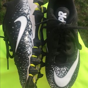 NIKE FASTFLEX Youth Pee Wee Football Cleats